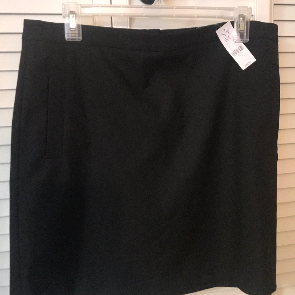 Ny & Co Black Skirt / Nwt